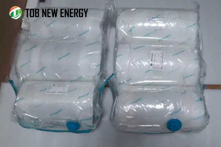Eletrodo de cátodo de 20 kg para bateria de lítio é enviado para os eua