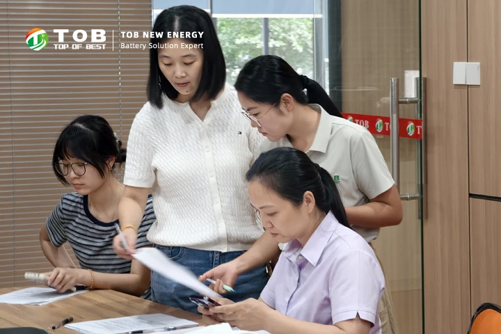 O Banco Agrícola da China Abre Contas Bancárias no Local para Funcionários da TOB NEW ENERGY