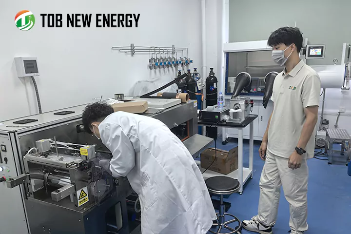 Instalação de equipamentos de laboratório de células de bolsa